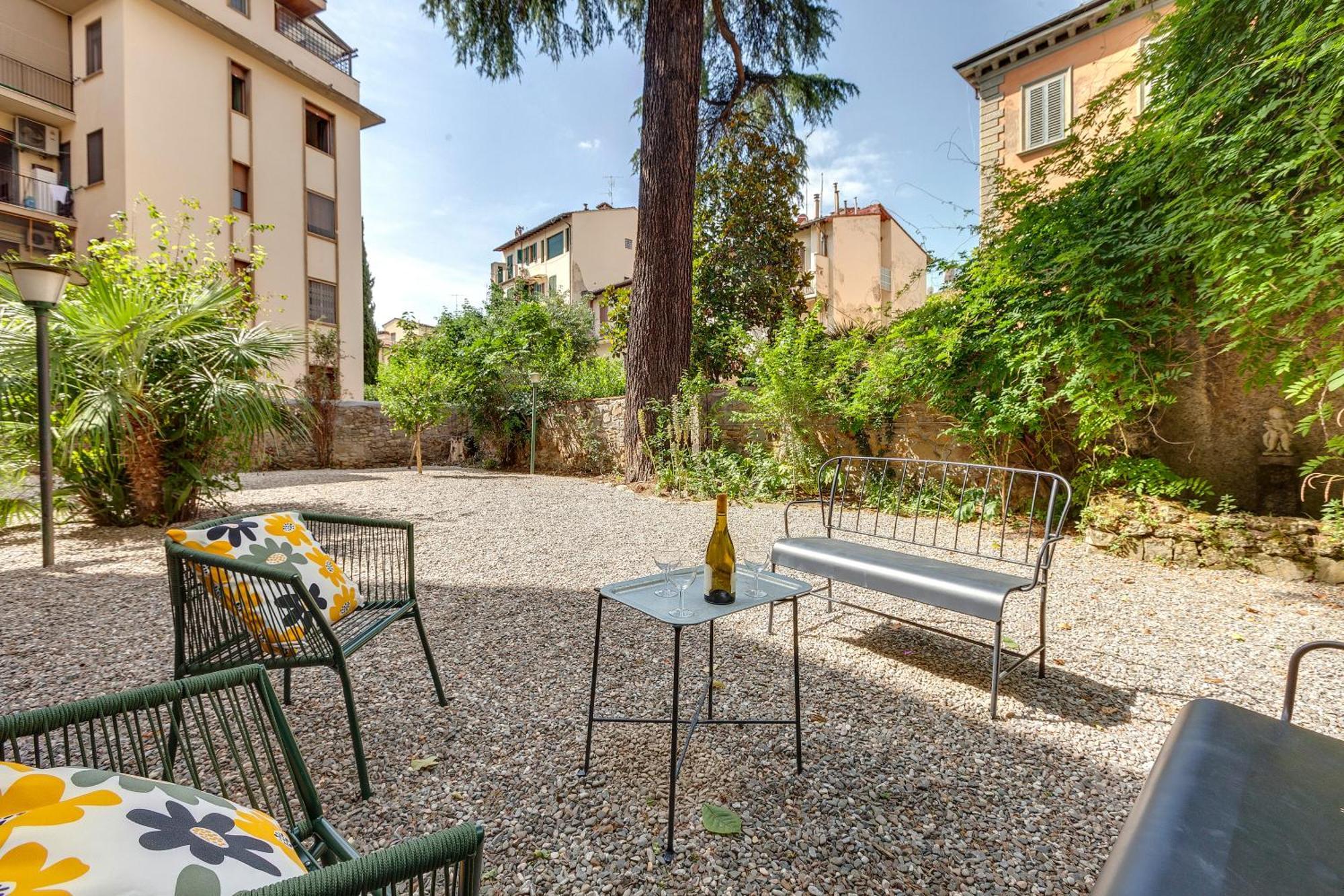 Marsilio Ficino Apartment By Mamo Florence Buitenkant foto